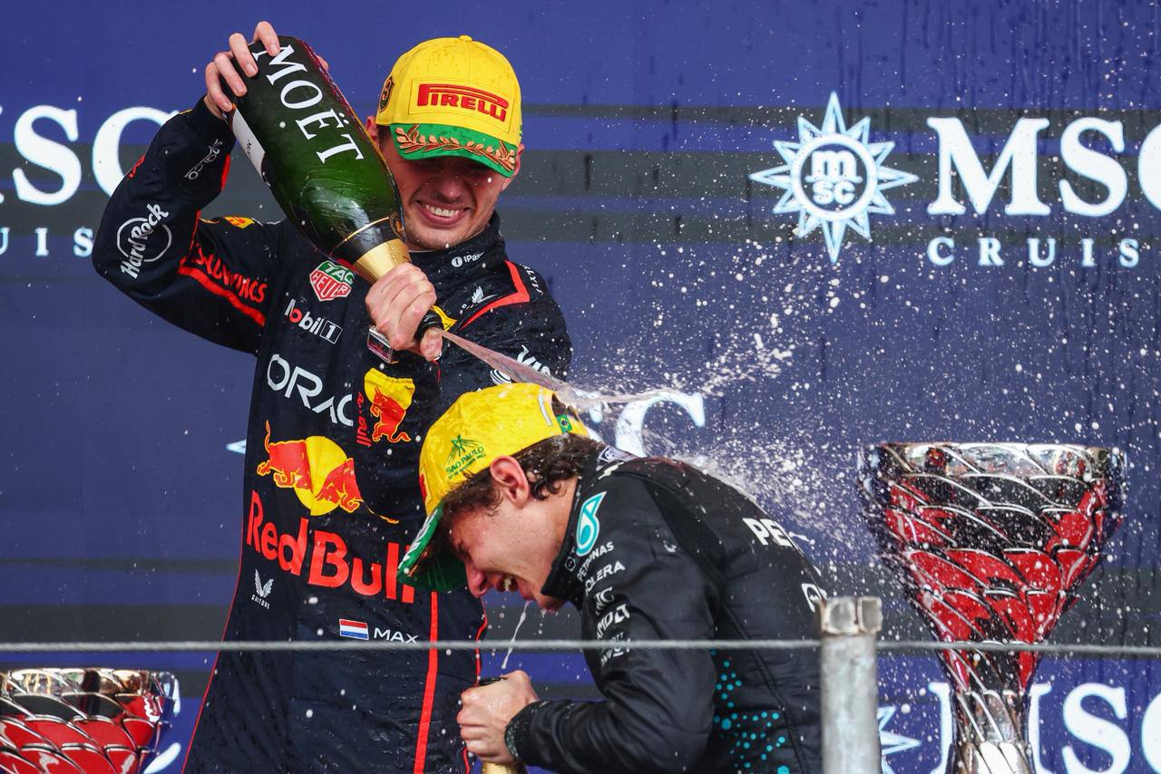 Макс Ферстаппен здійснив прорив на 3 місце з кінця пелотону на Гран-прі Бразилії